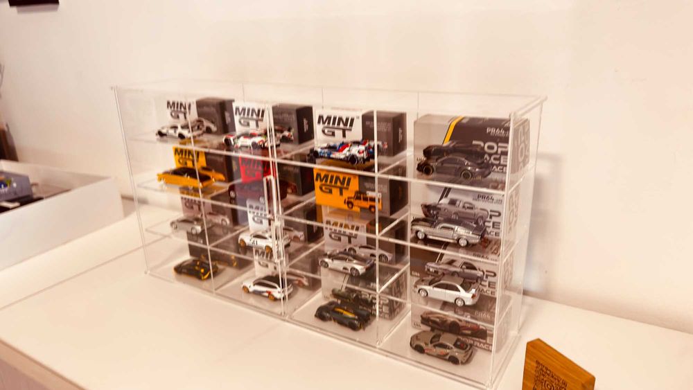 Vitrines Acrílicas 1:64