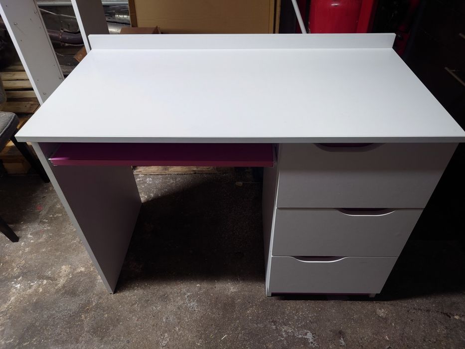 Biurko dziecięce różowe