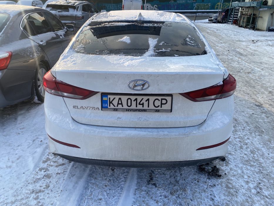Hyundai 2,0 автомат газ бензин