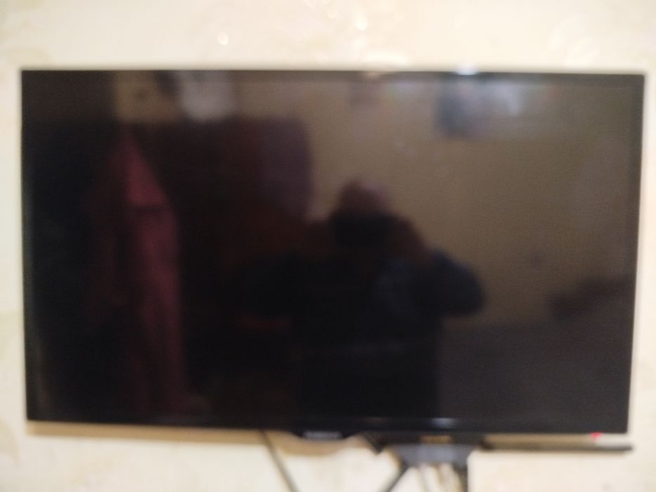 Продам телевізор SAMSUNG 32"