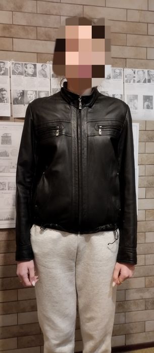 Продам кожаную куртку