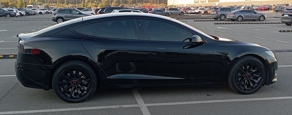 Tesla model S 2017