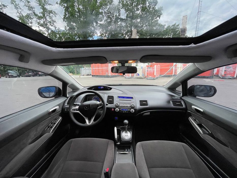 Продам Honda Civic 4D