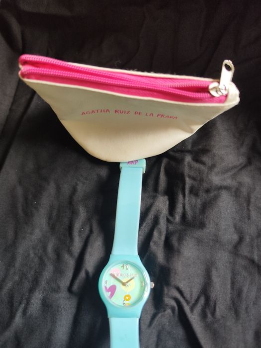 Relógio feminino da Agatha Ruiz de la Prada