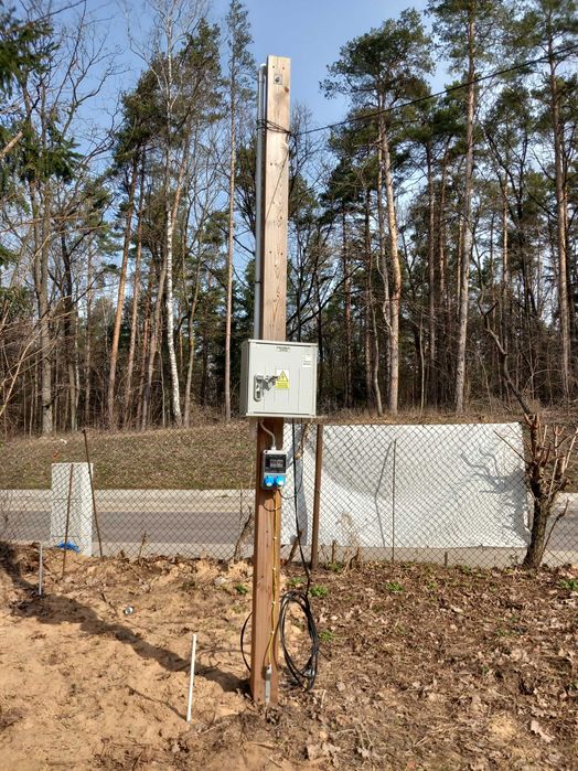 Przyłącze prądowe na budowę