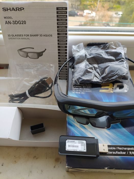 3D окуляри до телевізора SHARP