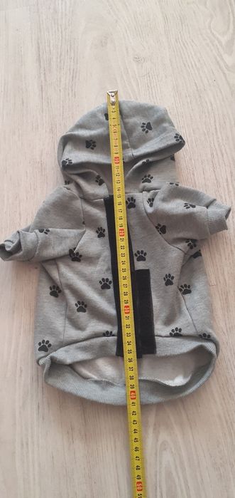 Nowa bluza dla psa s