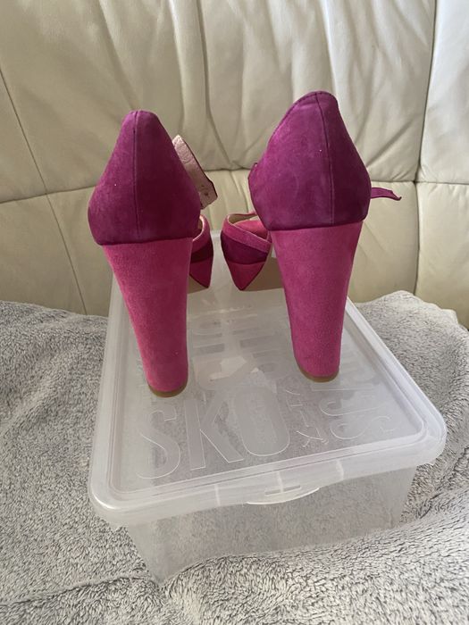 Buty sandały na platformie