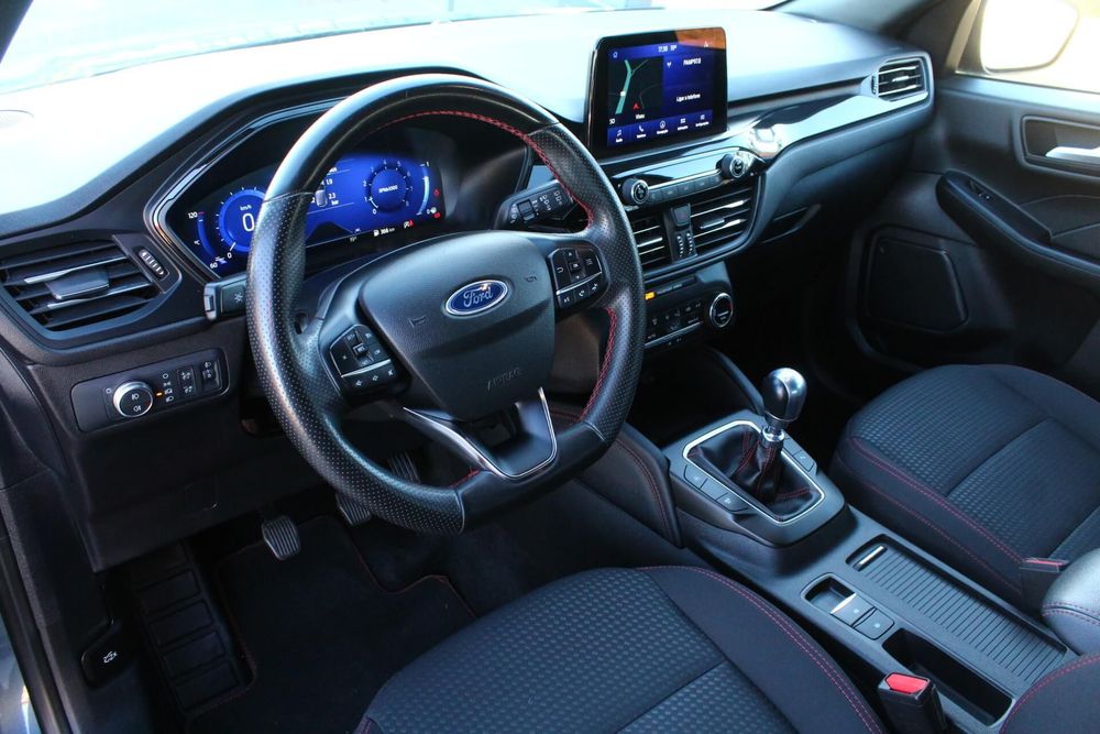 Ford Kuga 1.5 EcoBoost ST-LINE