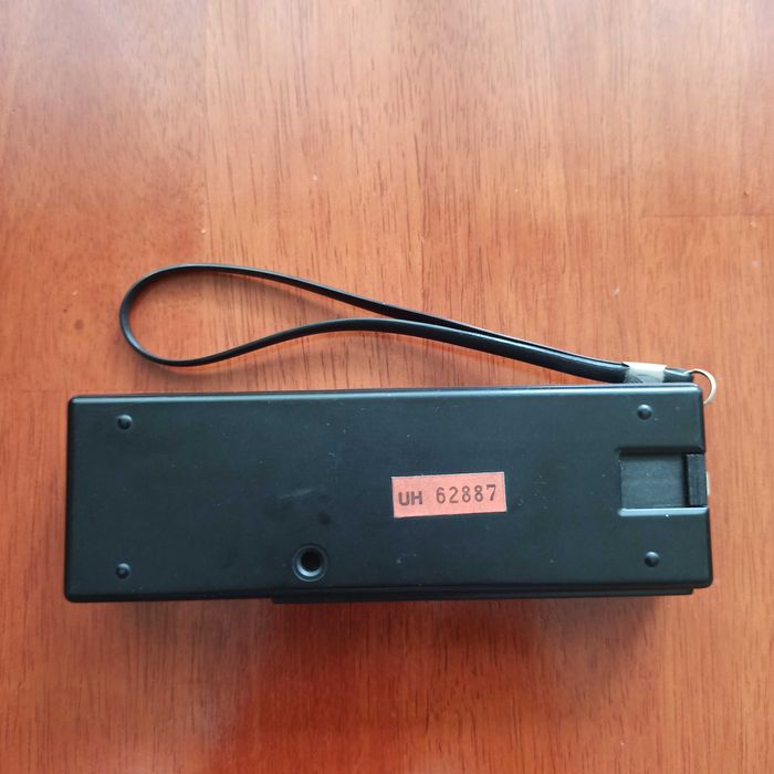 Kolekcjonerski, analogowy aparat fotograficzny Pocket Flash Camera.