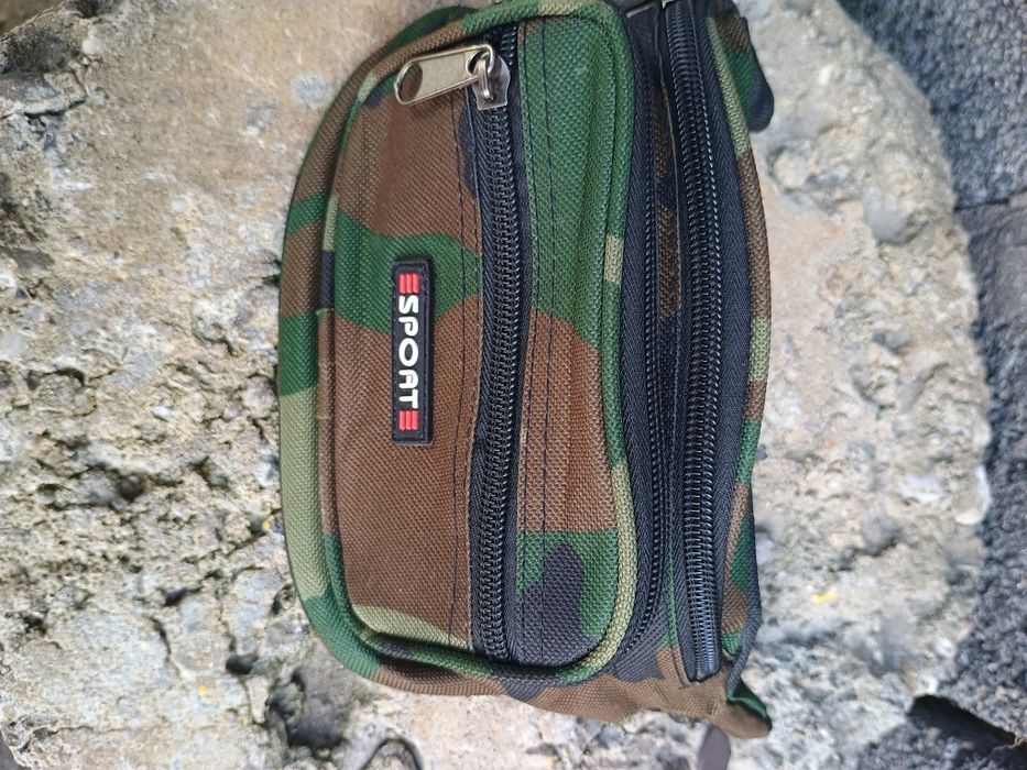 Sprzedam saszetkę na pasek - 10 zł