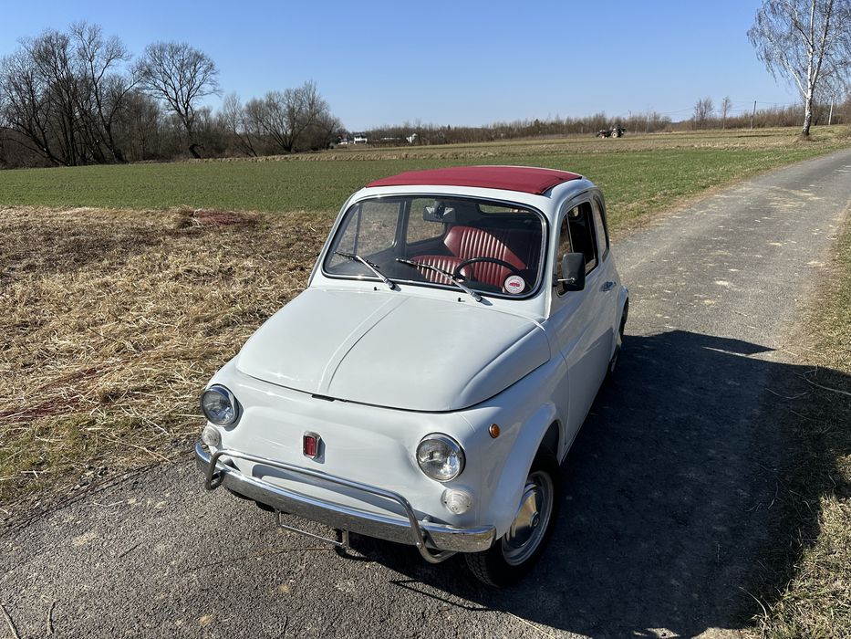 Piekny Klasyczny Fiat 500 z 1972r.