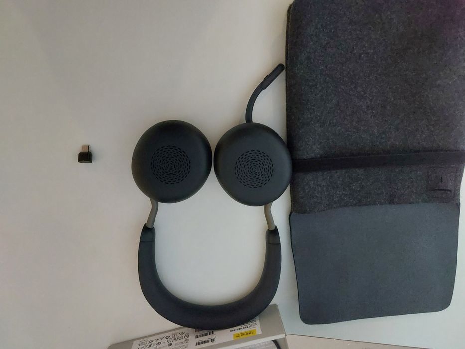 Auscultadores Jabra EVOLVE2 75