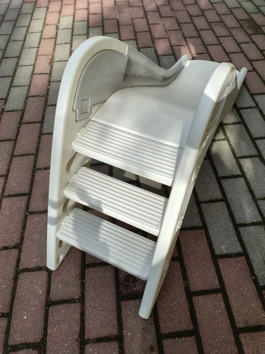 Zjeżdżalnia dla dziecka stan bardzo dobry