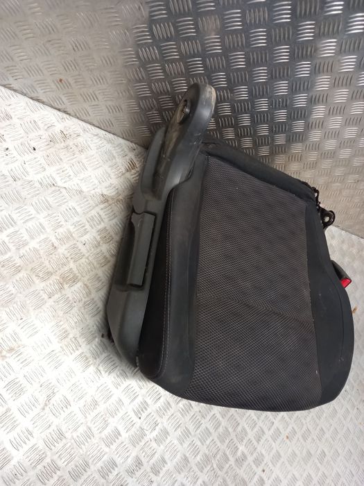 Nissan qashqai j11 siedzisko fotela prawe