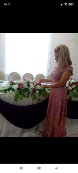 Шикарна святкова сукня