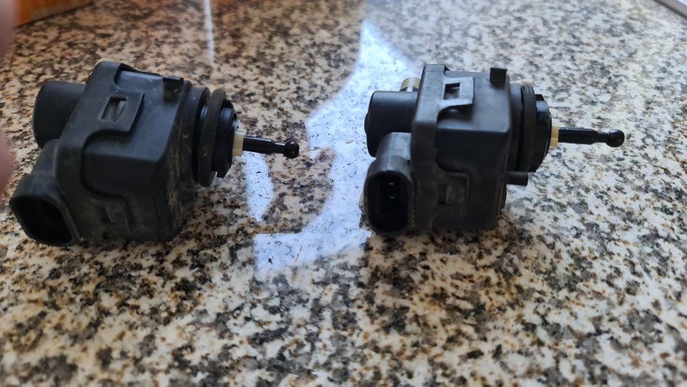 Motores faróis nissan almera