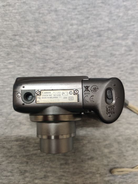 Canon PowerShot A 590 Silver Вінтажна Мильниця фотоапарат фотокамера