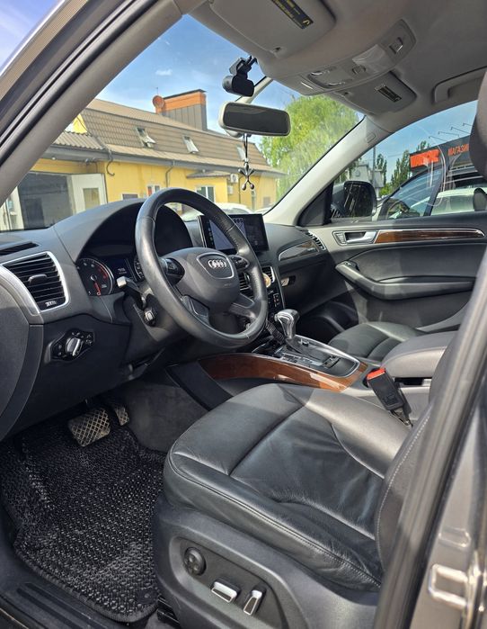 Audi Q5 2015 premium
