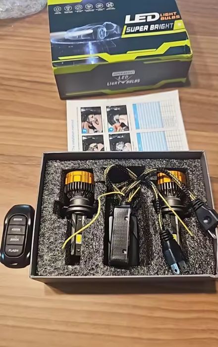 LED лампа Н7 три кольора