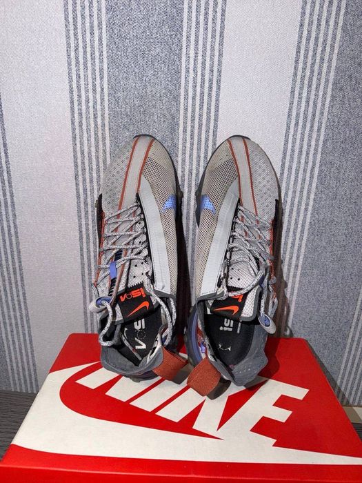 Кросівки унісекс Nike React WR ISPA