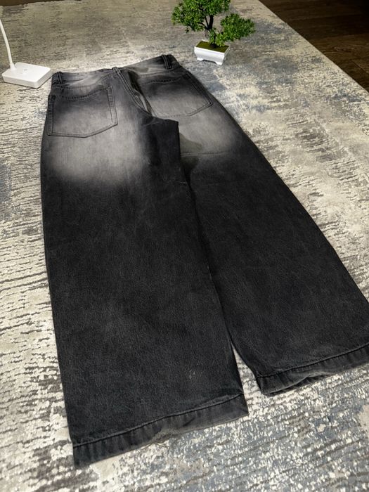 Джинси від фірми Bershka