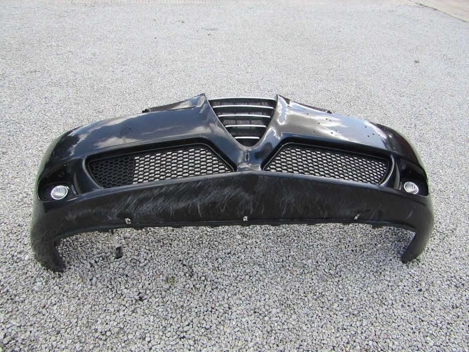 Para-choques frente Alfa Romeo 147,Original ,ano2006 c/farois nevoeiro