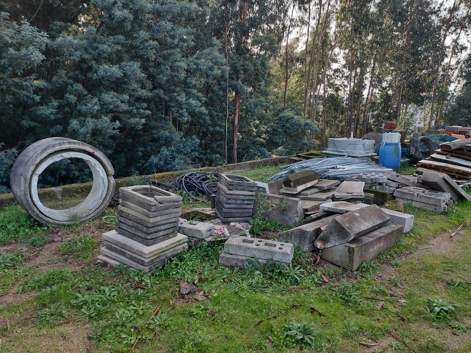 Material de Construção - Grande Lote à Venda