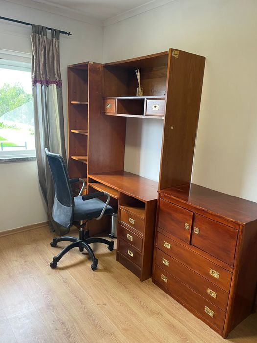 Quarto para Alugar em apartamento partilhado em T4
