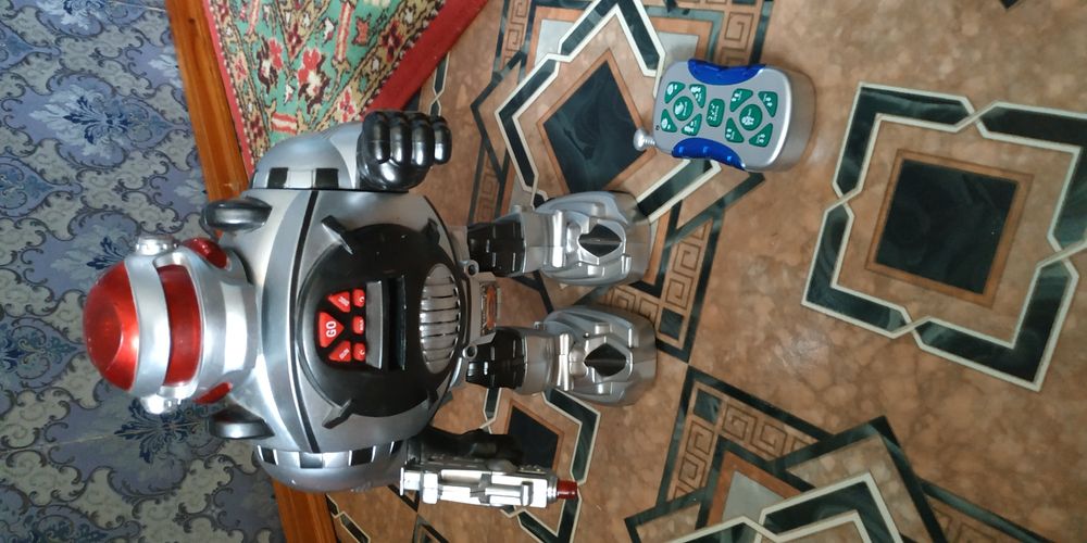 Робот в ассортименте