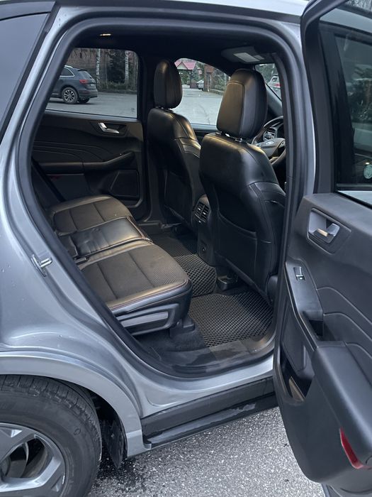 Продам Ford Escape 1.5 2024 року