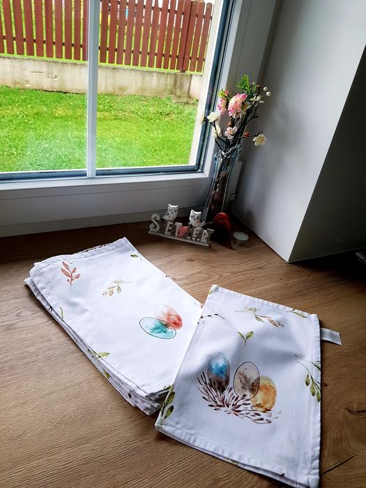 Podkładki nowe White Pocket 8 sztuk unikatowe.