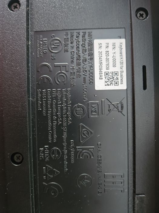 Klawiatury logitech przewodowa i bezprzewodowa