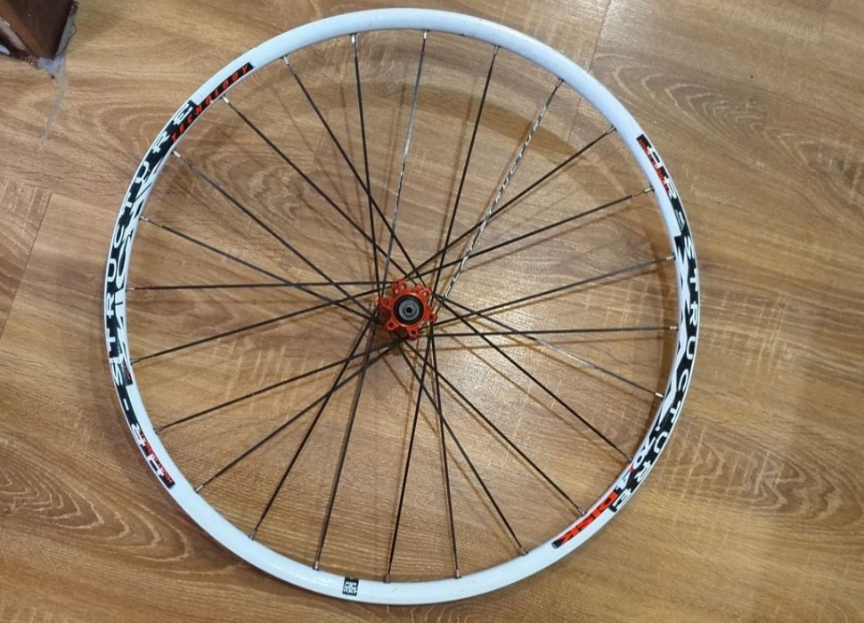 Топове переднє колесо Miche XM70.4(7)