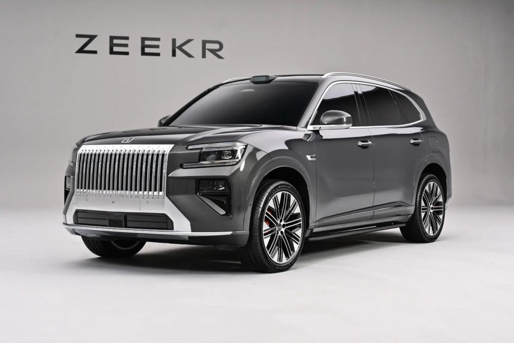 ZEEKR 8X Zeekr 8X MAX / Ultra / Ultra+ 2026 | 898 KM•AWD•900V•328 km EV