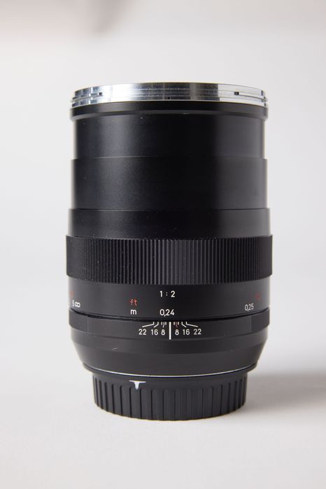 Carl Zeiss Makro-Planar T* 50mm F/2 ZE (for Canon EF)