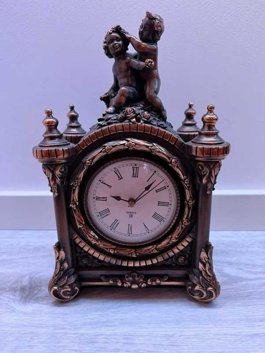Relógio de Mesa Vintage com Querubins – Estilo Bronze Barroco (Peça Pesada)