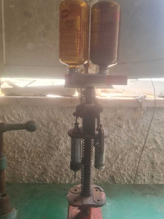 Máquina de encher cartuchos vintage