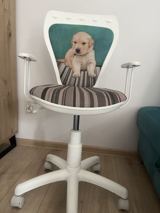Krzeselko do biurka