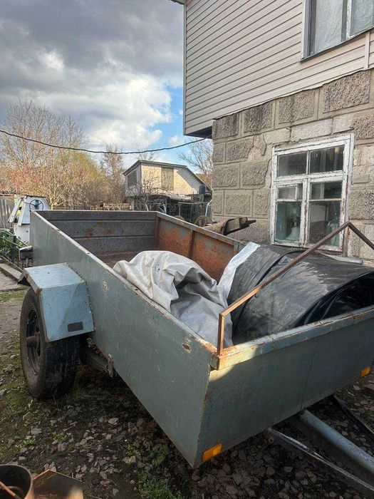 Причіп (прицеп) сірий до 750кг