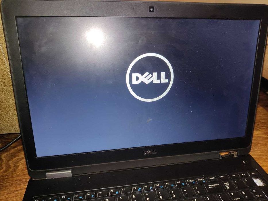 Dell latitude e5570 i5 6200u\8gb ddr4 \ 180 gb SSD