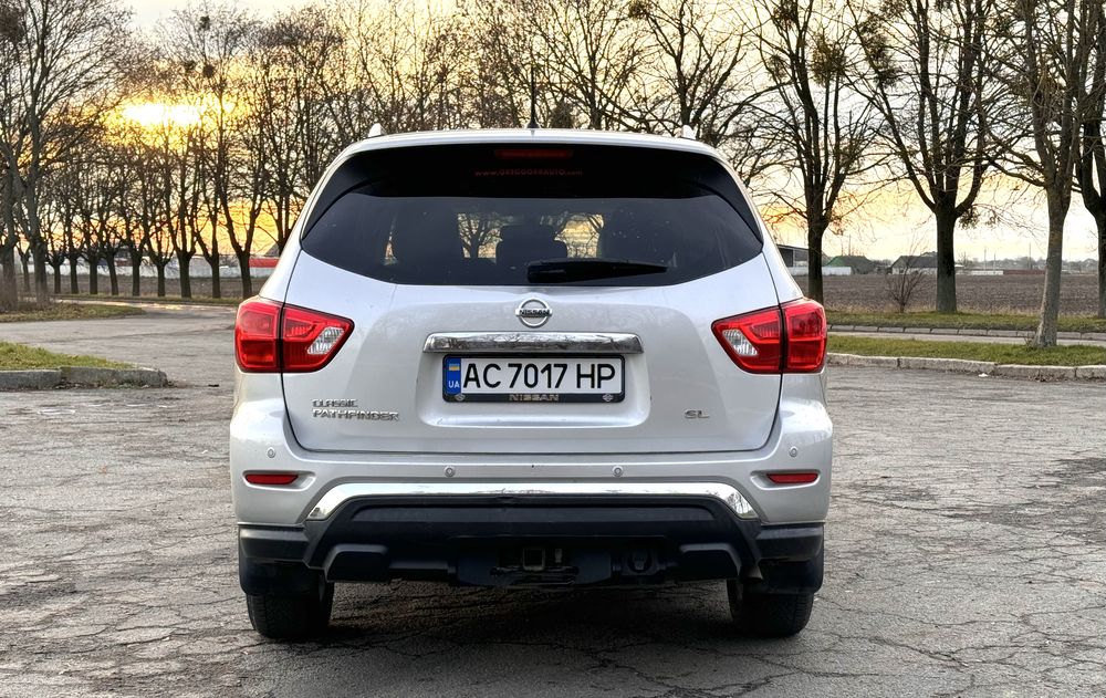 Nissan pathfinder 2018 р