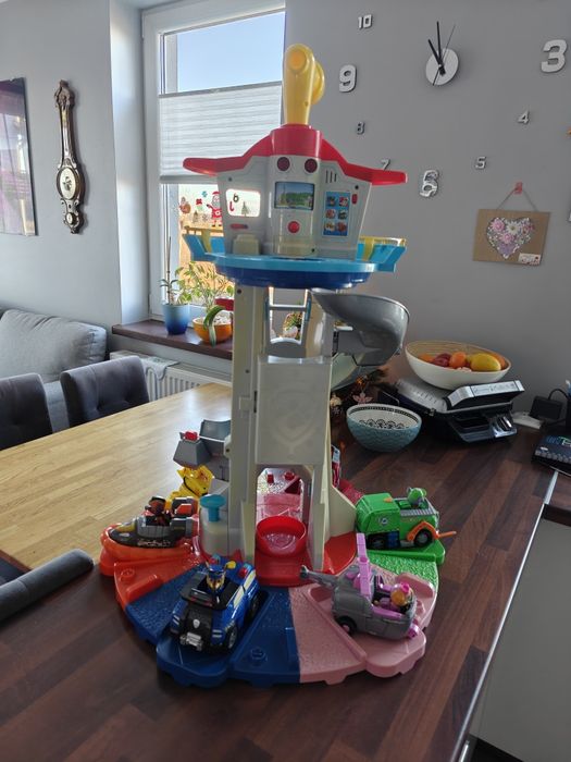 Duża baza psi patrol + podstawowe pojazdy