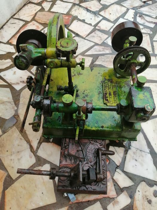 Máquina de limar serras