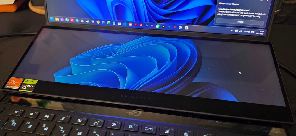 ASUS ROG Zephyrus Duo 16 2023 (GX650PY-NM014W) | R9 | RTX 4090 | 64GB | 4TB | 3x zasilacz + Plecak