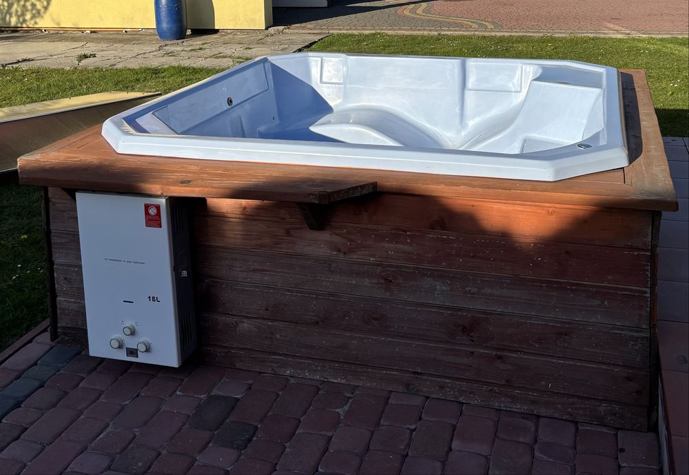 Jacuzzi ogrodowe - wkład