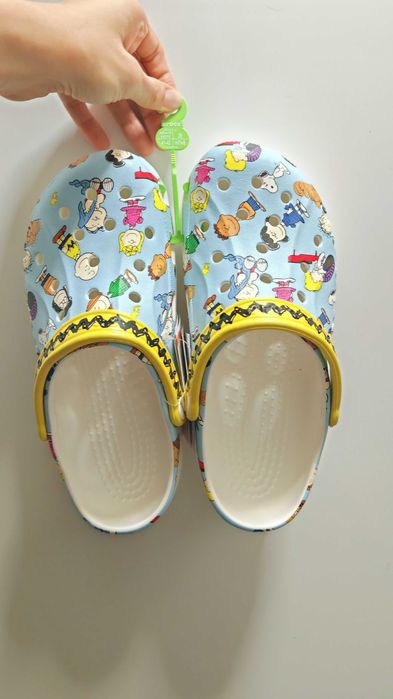 Nowe Crocs Baya Clog x Peanuts / Snoopy M8 W10 / EUR 41-42