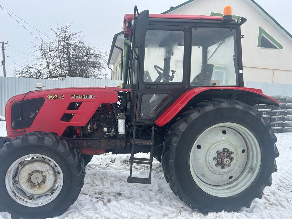 Трактор мтз 1021.4