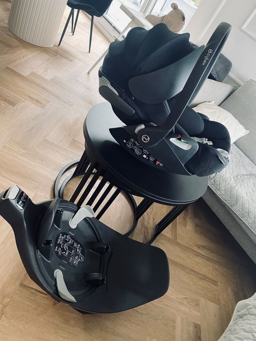 Fotelik cybex Cloud t + baza