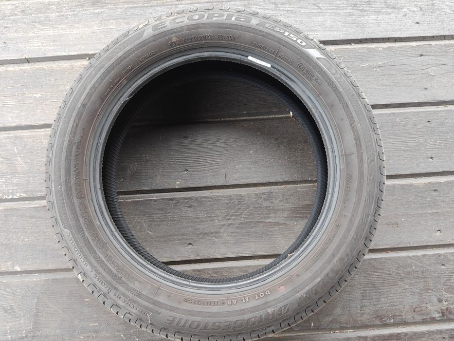 Opony letnie Bridgestone Ecopia 175/60/16 82H 4 szt.